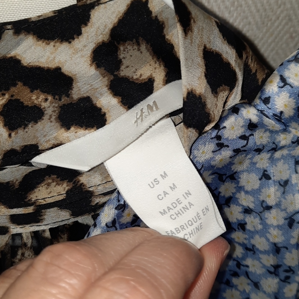 H&M tops - Picture 3 of 4